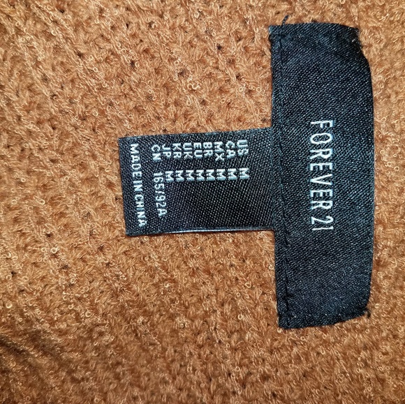 Rusty pumpkin color Forever 21 sweater. - Picture 4 of 5